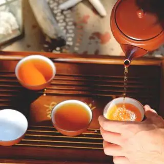 Jak vybrat konvičku na čaj, sítko a jiné čajové nádobíčko